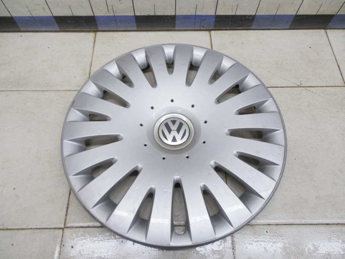 Колпак Volkswagen Passat b5 3b0601147. Колпак колесный Passat b6. Колпак колеса 3c0601147b реплика. Колпак для Фольксваген Пассат 15 дюймов.